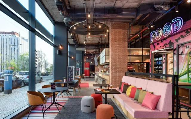 Moxy Lisbon City