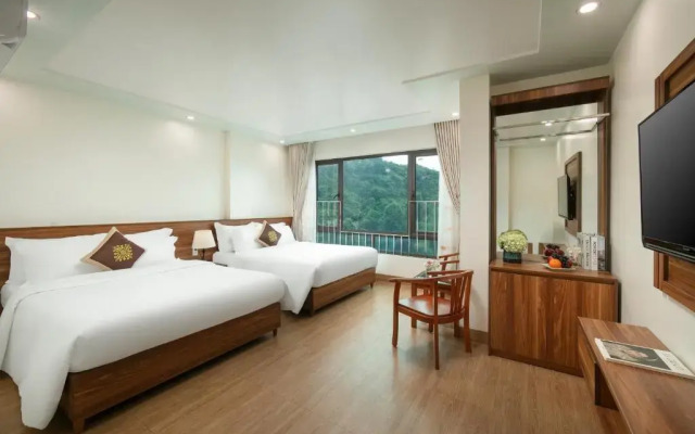 Dung Lai Hotel