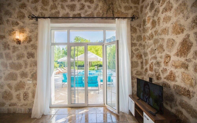 Villa Kaputas 2 by Akdenizvillam