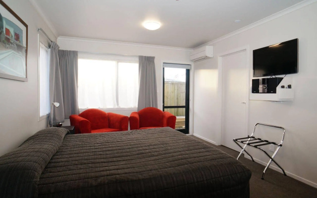 Brooklyn Motor Lodge