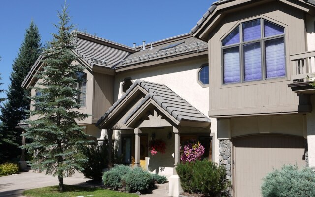 Ironwood Townhomes by Steamboat Resorts