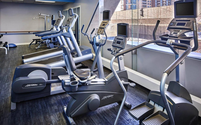 Novotel Toronto North York