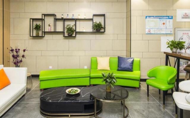 GreenTree Inn Tianjin Xiqing Development Zone Renrenle Square Express Hotel