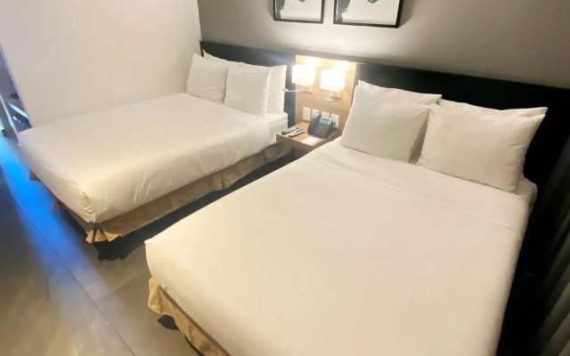 B'S Suites