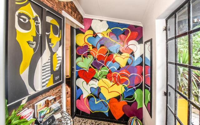 Hello Sunshine Self Catering Studio Apartment