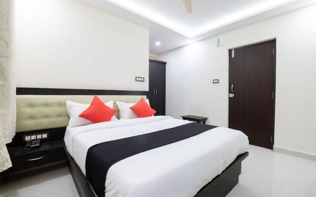 Capital O 62949 Regal Suites