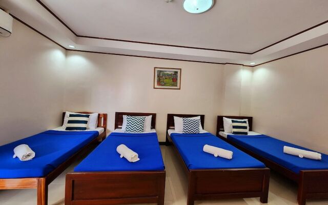 Dinah's Tourist Inn Puerto Princesa