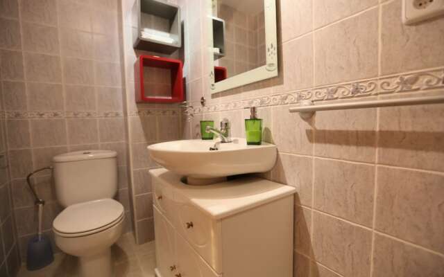 Casa Vista a la Piscina Para 5 Personas en Cambrils