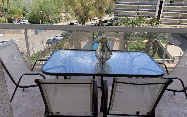 T&H Aventura Park Family Apartment