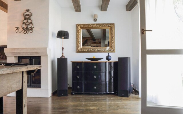 Stunning Home in Liznjan With Sauna, Wifi and 4 Bedrooms