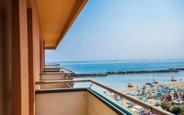 Hotel Cola Frontemare