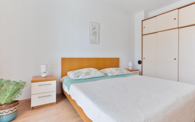 Awesome Apartment in Petrcane With Wifi and 1 Bedrooms