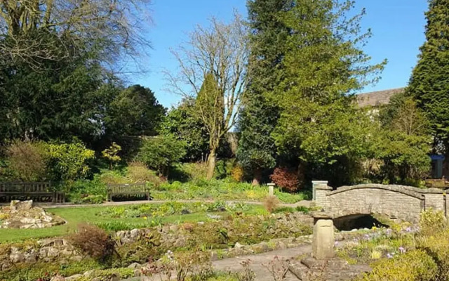 Bashall Barn, Eaves Hall, Outbarn all Close by