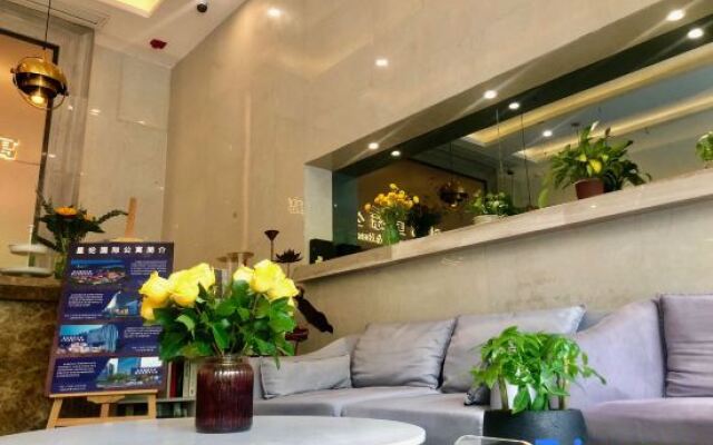 Xing Lun Hotel