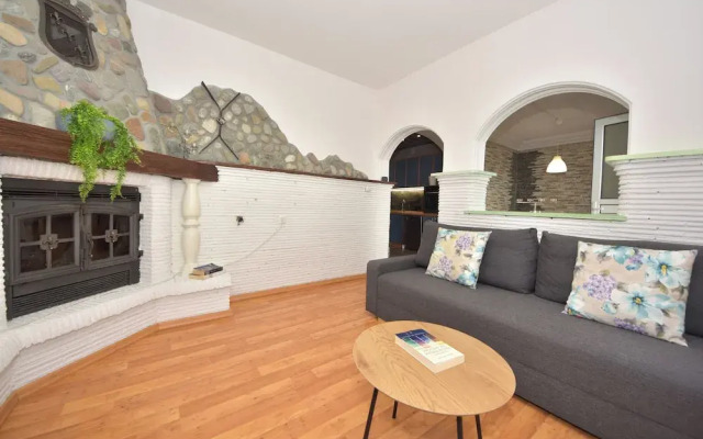 Villa Seafront Escape