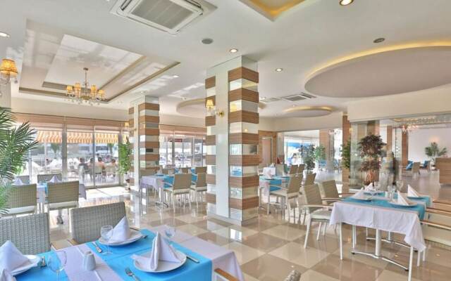 Marvelous Resort With Shared Pool in Alanya