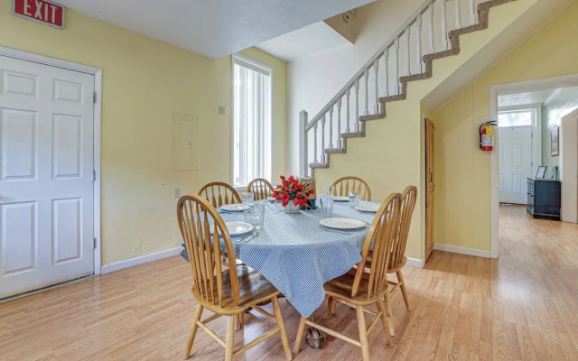 Remodeled Pioneer Home in Hurricane w/ Patio!