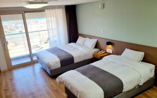Hi Jeju Hotel