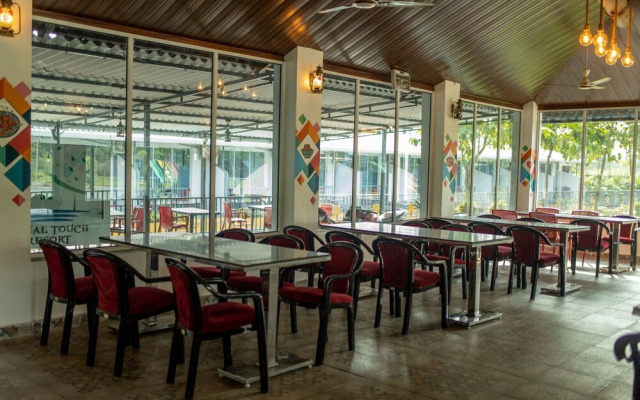 Canal Touch Resort