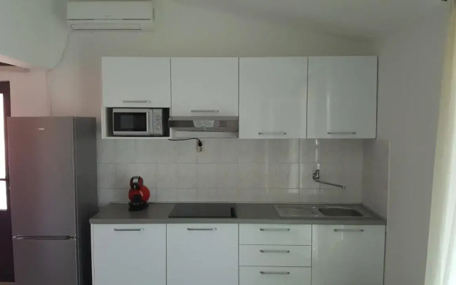 Apartment Joke