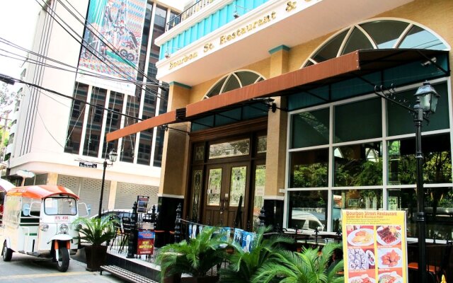 Bourbon Street Boutique Apartments