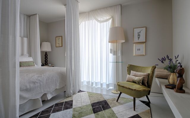 Carmo's Boutique Hotel