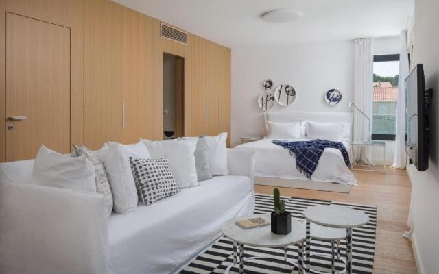Omega Villas Complex