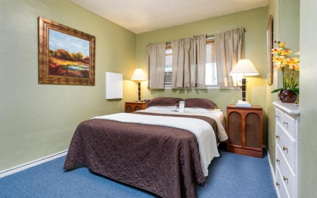 3 Bedrooms Cottage