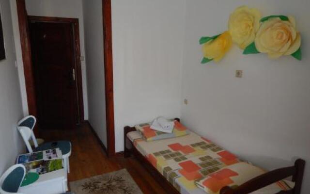 Hostel Dve lipe