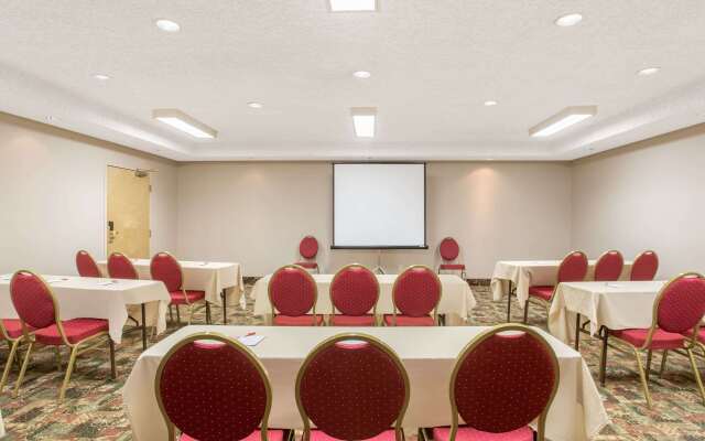 Ramada by Wyndham St George
