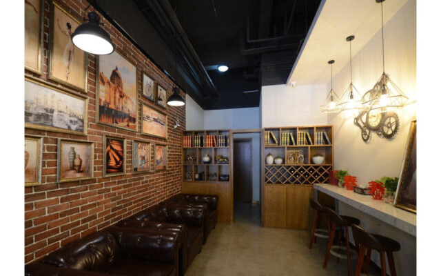 James Joyce Coffetel·Guangyuan Government Affairs Centre Wanda Plaza