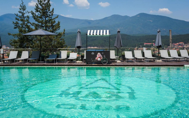 Maxi Park Hotel & Spa