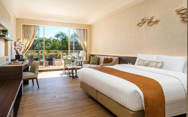 Hong Kong Gold Coast Hotel - Image 6
