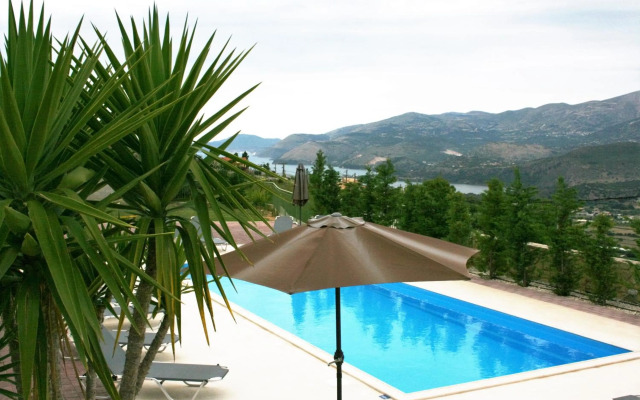 Lagoon View Apartments - Adults Only