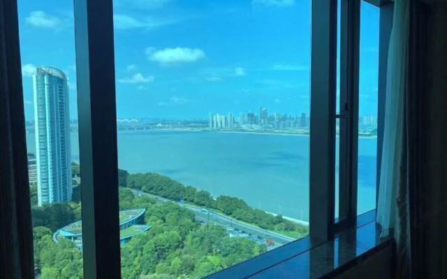 Dragon Executive Apartments