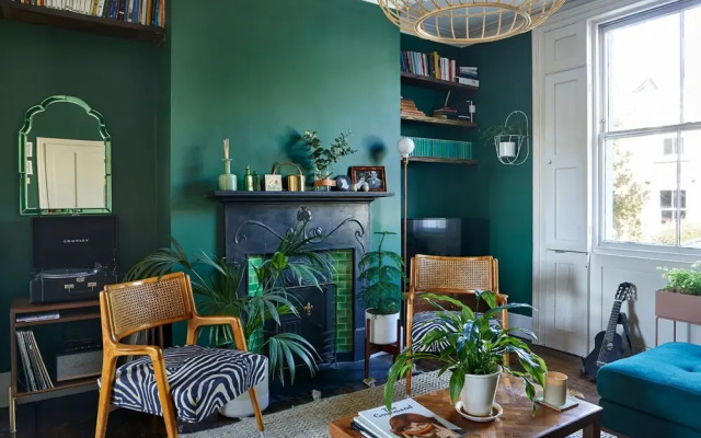 JOIVY Stylish 2-Bed House W/ Private Garden In Hackney