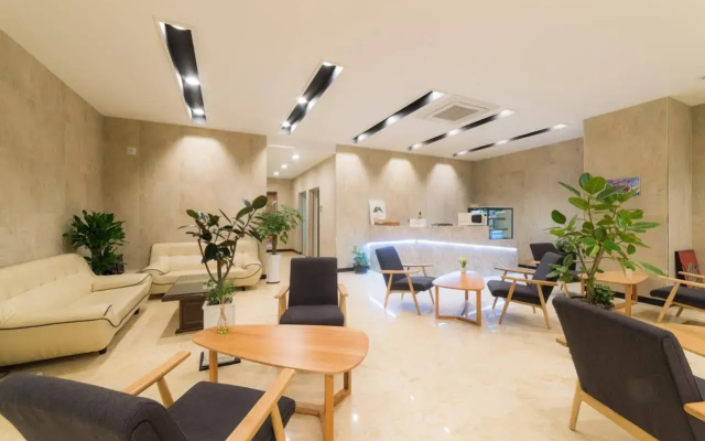 Reborn Suwon Silkroad Hotel