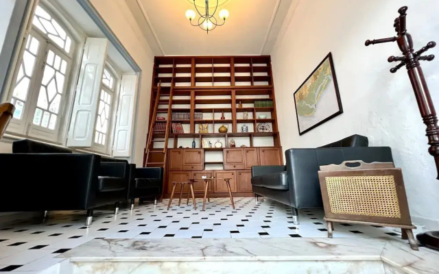 Olhão Historical House by Homing