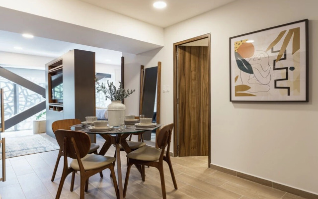 Casai Roma 2 BR Spacious Condo