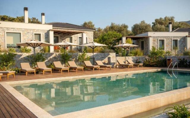 Elies Residences