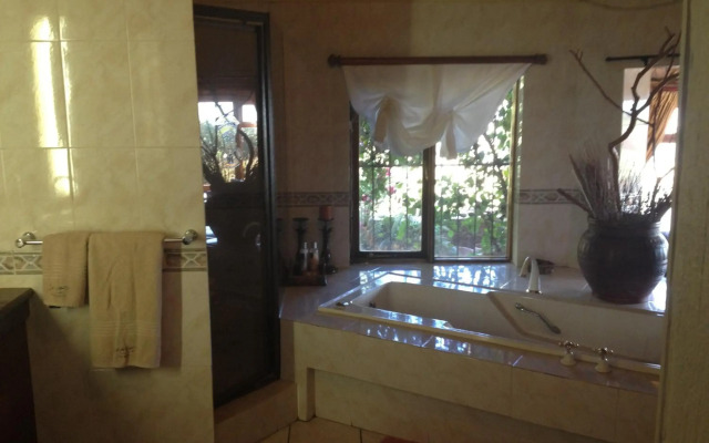 La Montagne Guest Lodge