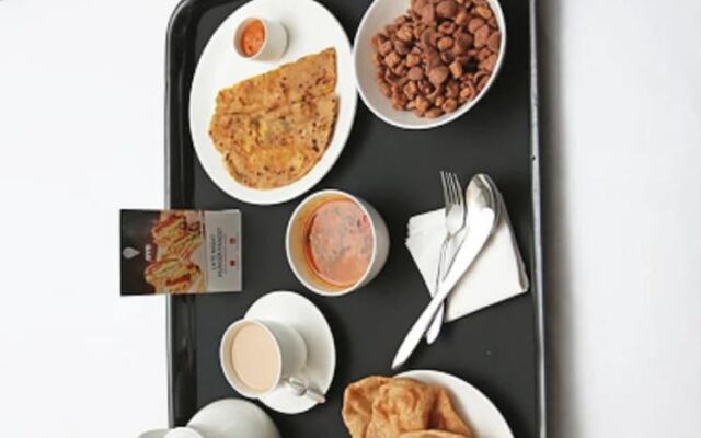 OYO 24142 Hotel Smart King