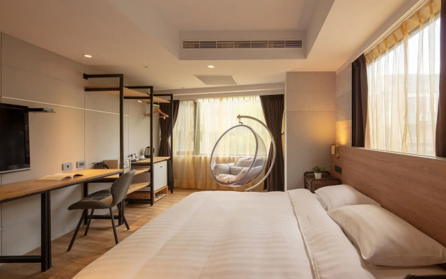 RF Hotel - Zhongxiao