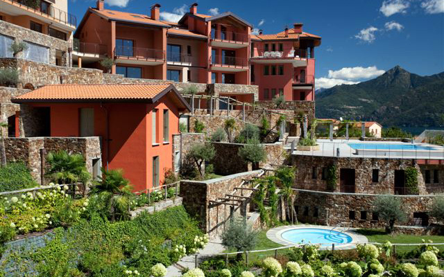 La Perla Di Sonenga - Giardino