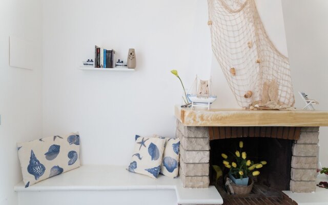 Acqua Azzurra Holiday Home