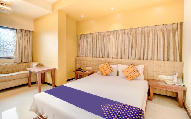 SPOT ON 68688 Royal Guest House
