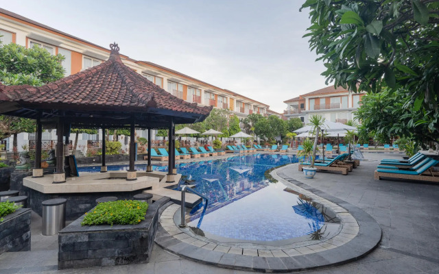 Kuta Beach Club Hotel