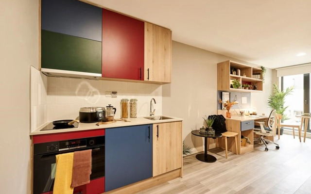 Modern Studios in BRIGHTON SK