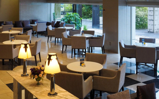 Clayton Bay Hotel