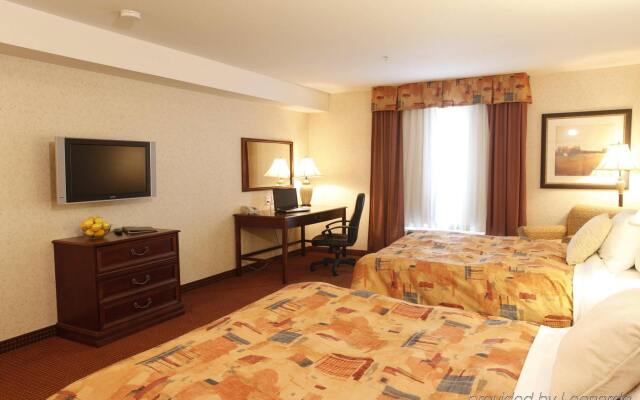 Pomeroy Inn and Suites Chetwynd